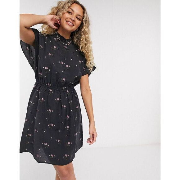 Stockholm Atelier X Other Stories Floral Print Dark Blue Wide Short Sleeve Dress - Picture 2 of 11